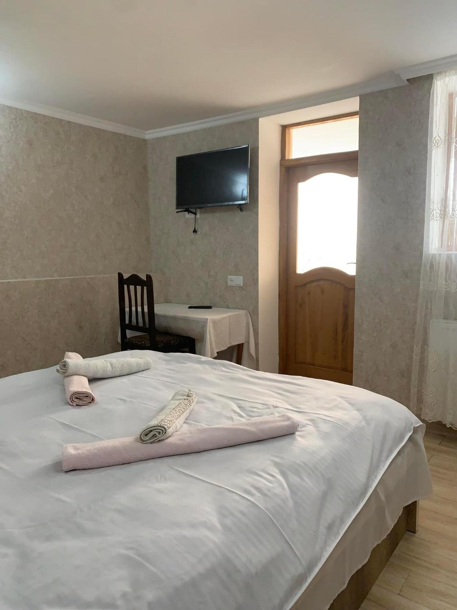 Tsivi Tba Hotel Tskaltubo Buitenkant foto